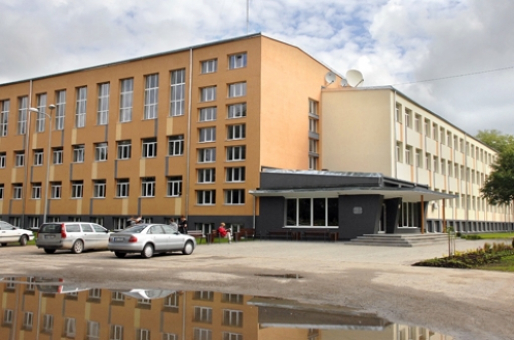 Saulainē gaida studentus