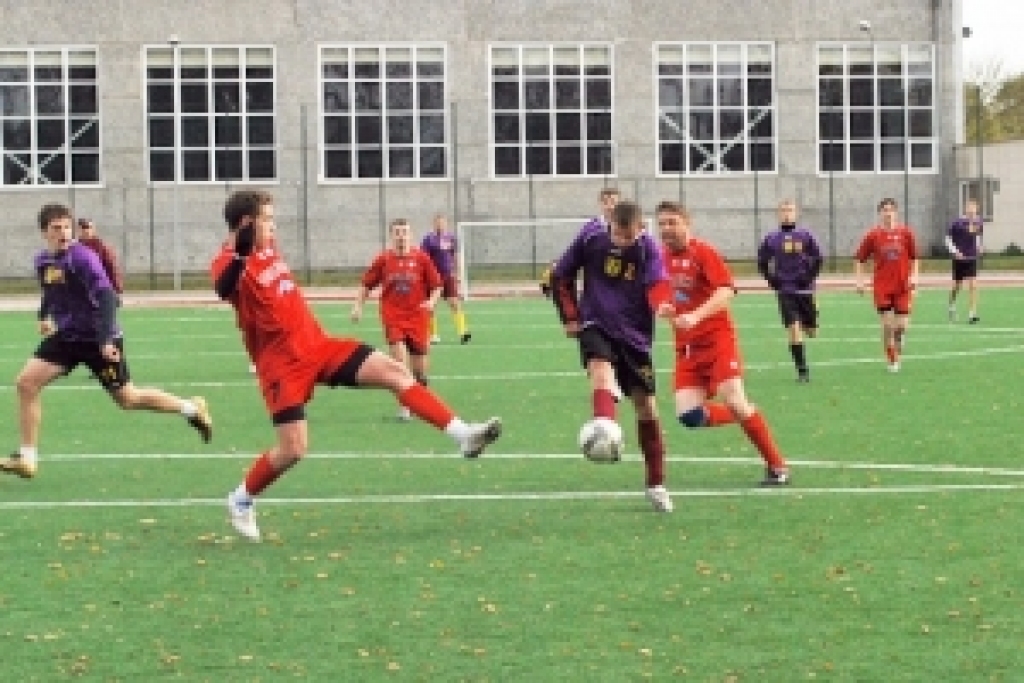 Noskaidros Rundāles novada kausa futbolā ieguvēju