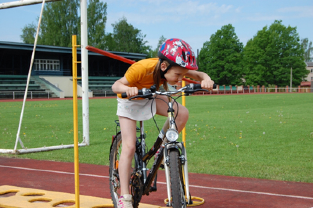 Izsludināts konkurss jaunajiem velosipēdistiem