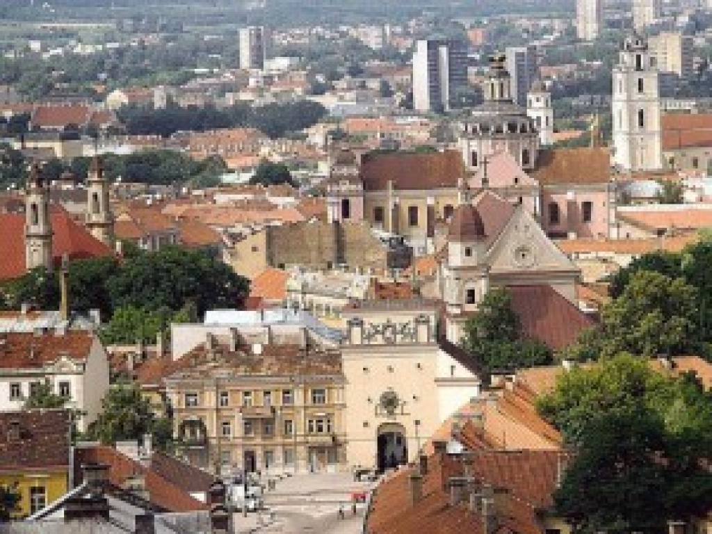 Dzīvot lētāk – Tallinā; pārtiku pirkt – Viļņā
