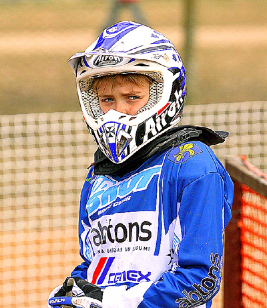 Jaunais motobraucējs startēs Igaunijā