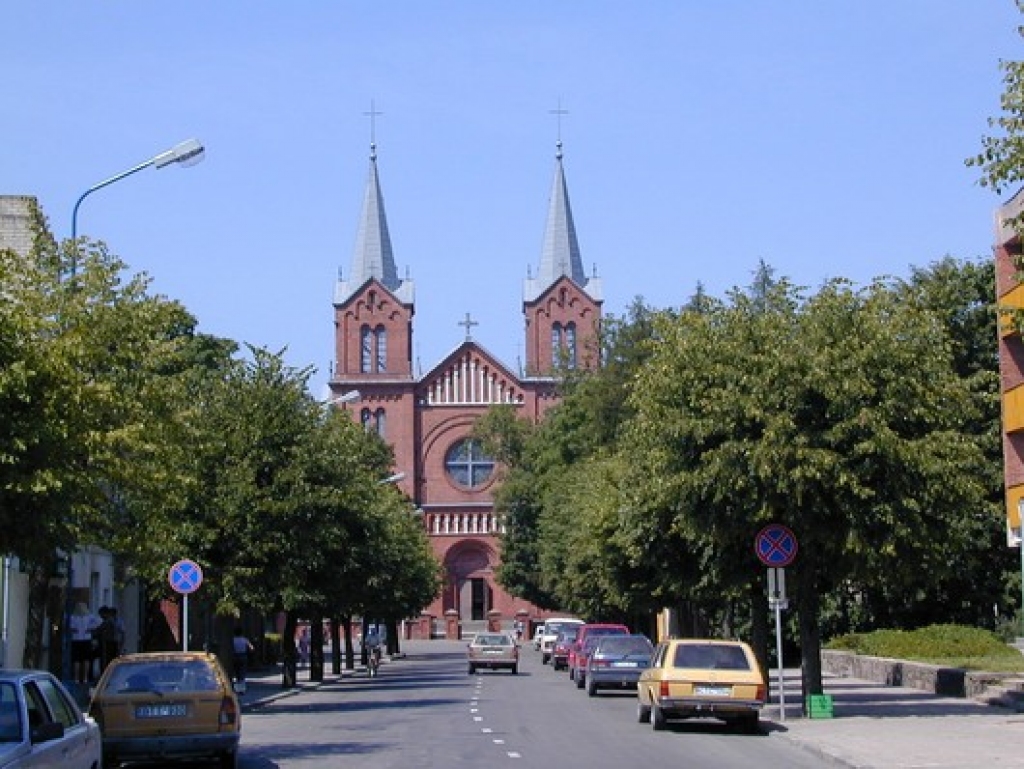 Baušķenieki papildina Pluņģes svētkus