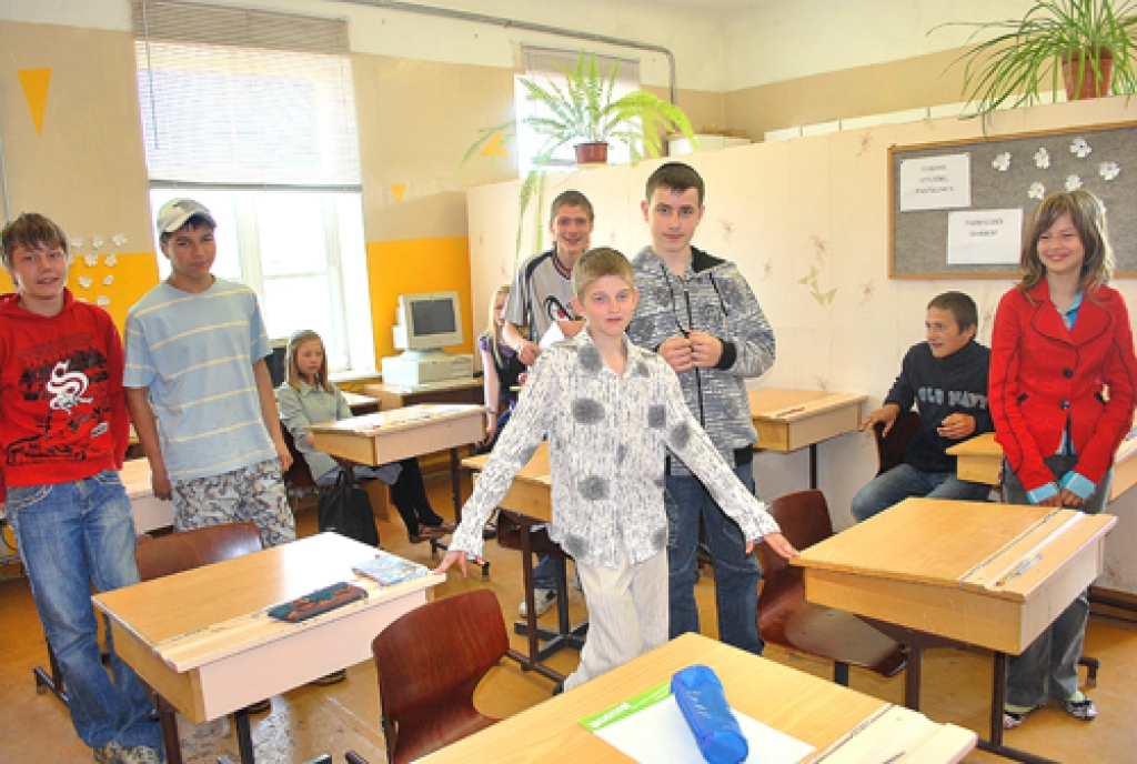 Skolās sākušies valsts pārbaudes darbi un ieskaites