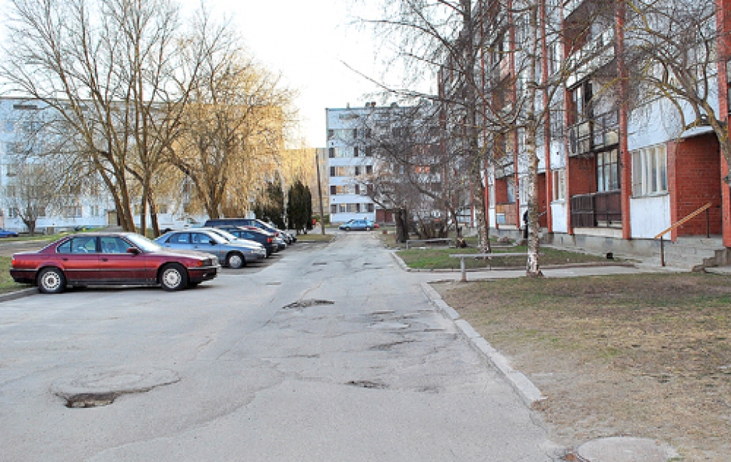 Mājas iedzīvotāji ignorē tikšanos ar apsaimniekotāju