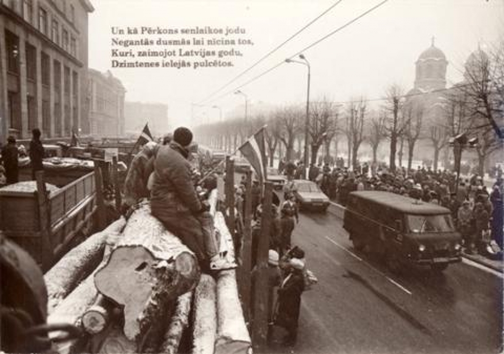 Īslīcē barikāžu laiku atminas ar kinolenti un dziesmām