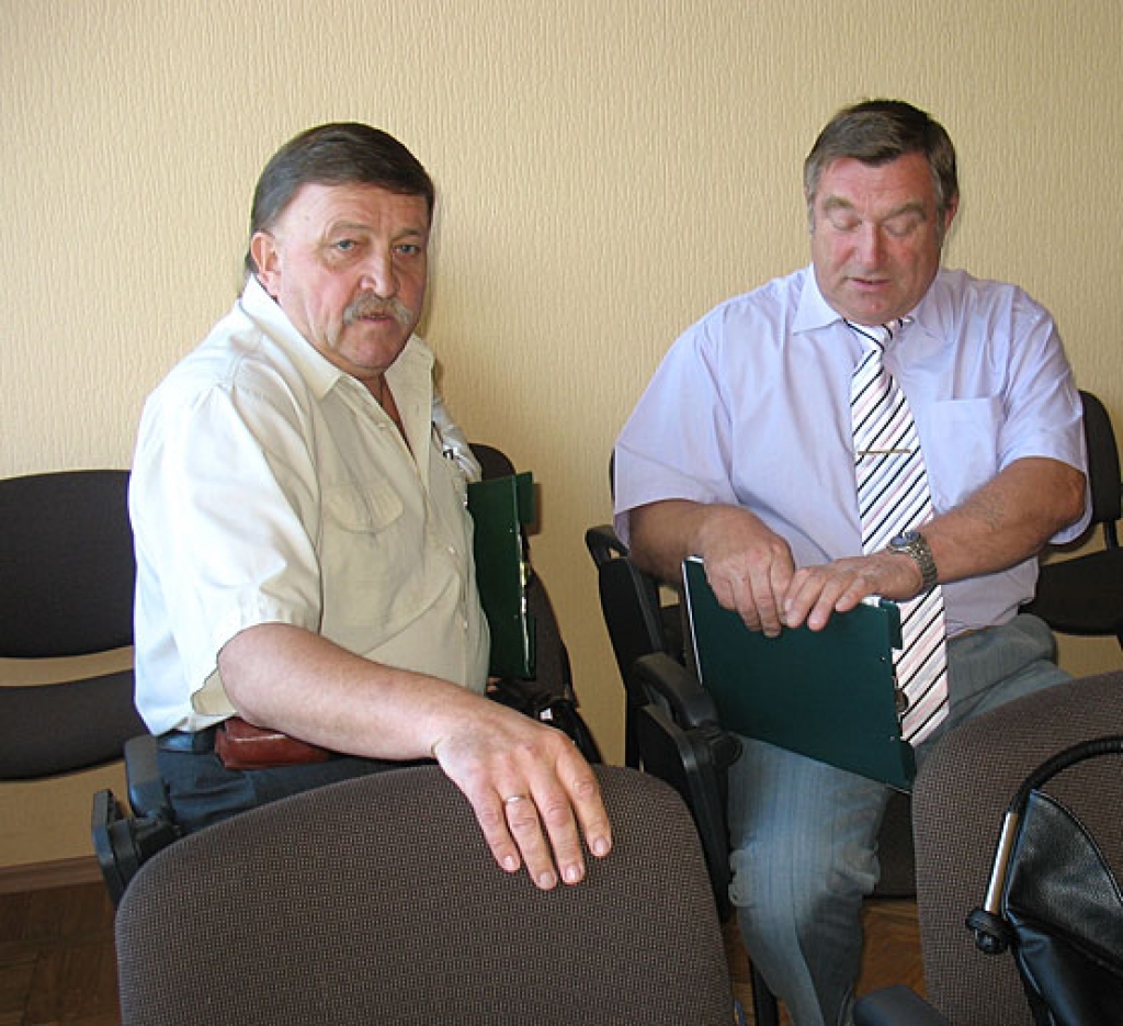 Pārvaldniekiem liek vēl vairāk samazināt izdevumus