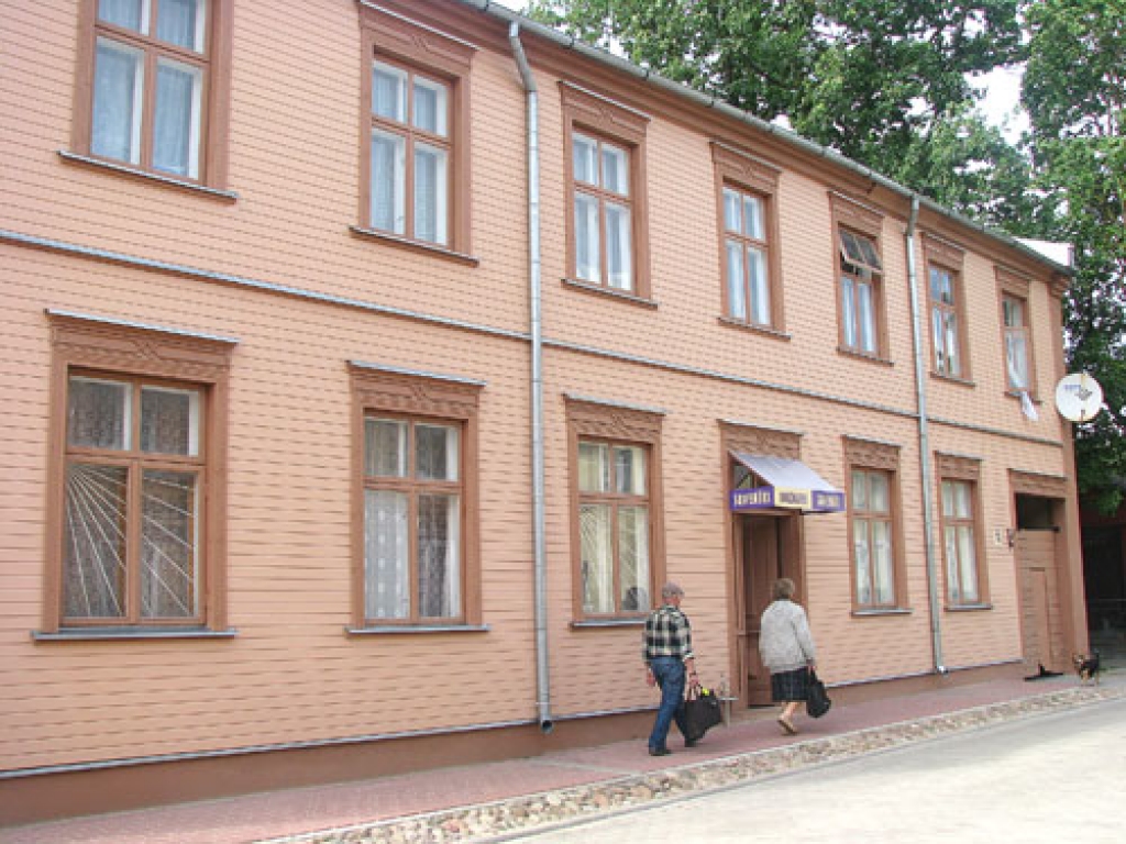 Bauskas vecpilsētā atjauno namus