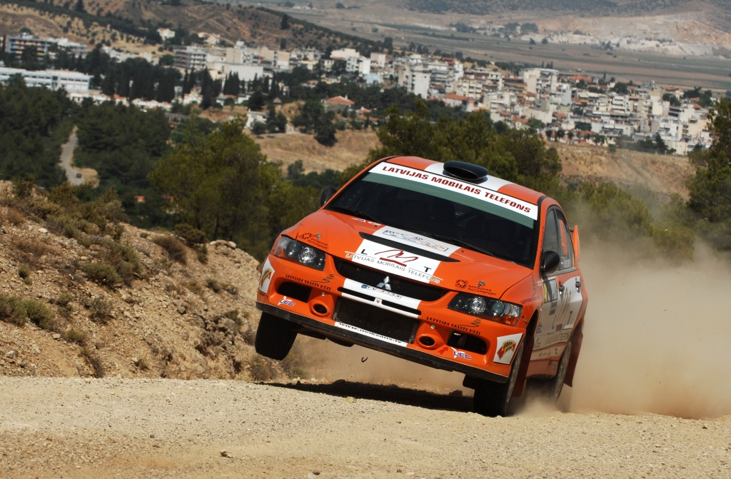 Neikšāns/Dzirkals rallijā Grieķijā sestie pēc otrās dienas