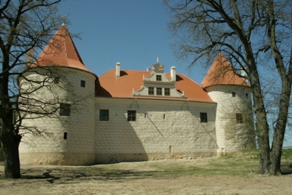 Pievēršas Zemgales arheoloģijas objektiem