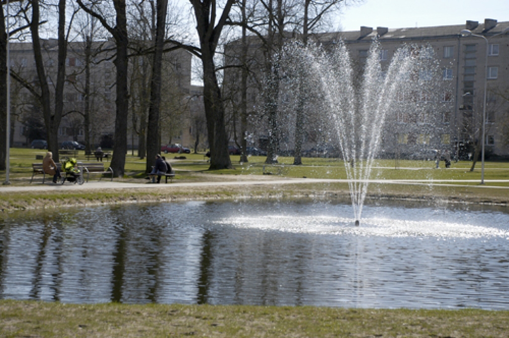 Bauskā sāk darboties strūklakas