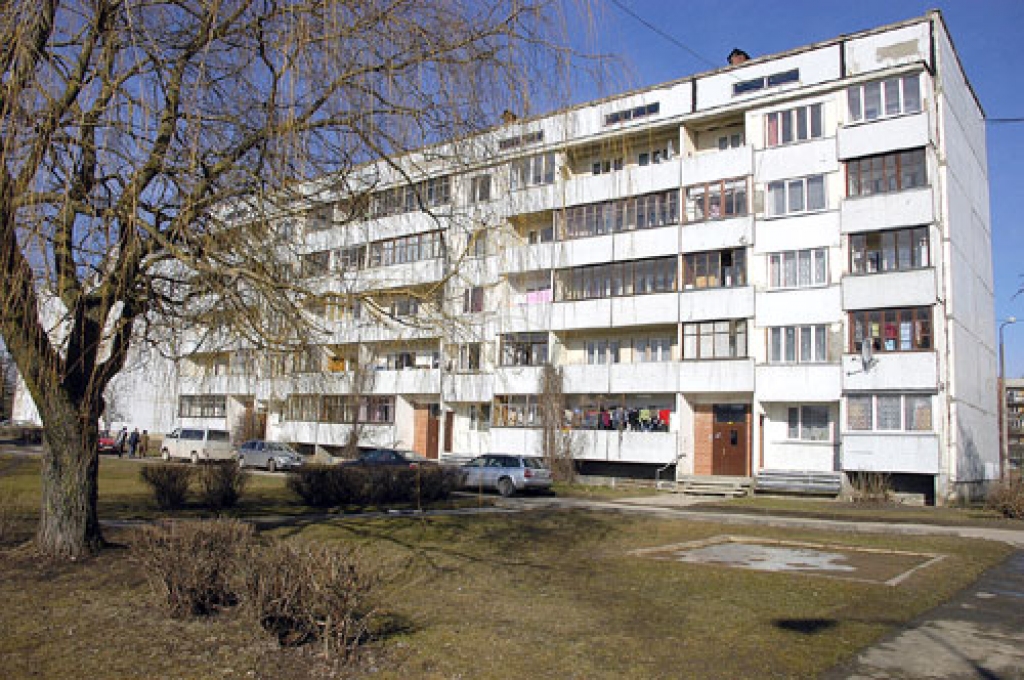 Valsts solītais atbalsts ēku siltināšanai iedzīvotājus nepārliecina