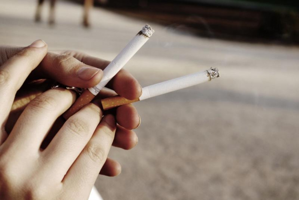 Aptauja: Latvijā smēķē 37% iedzīvotāju