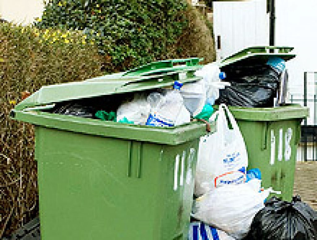 Iecavā gatavojas mainīt maksu par atkritumiem
