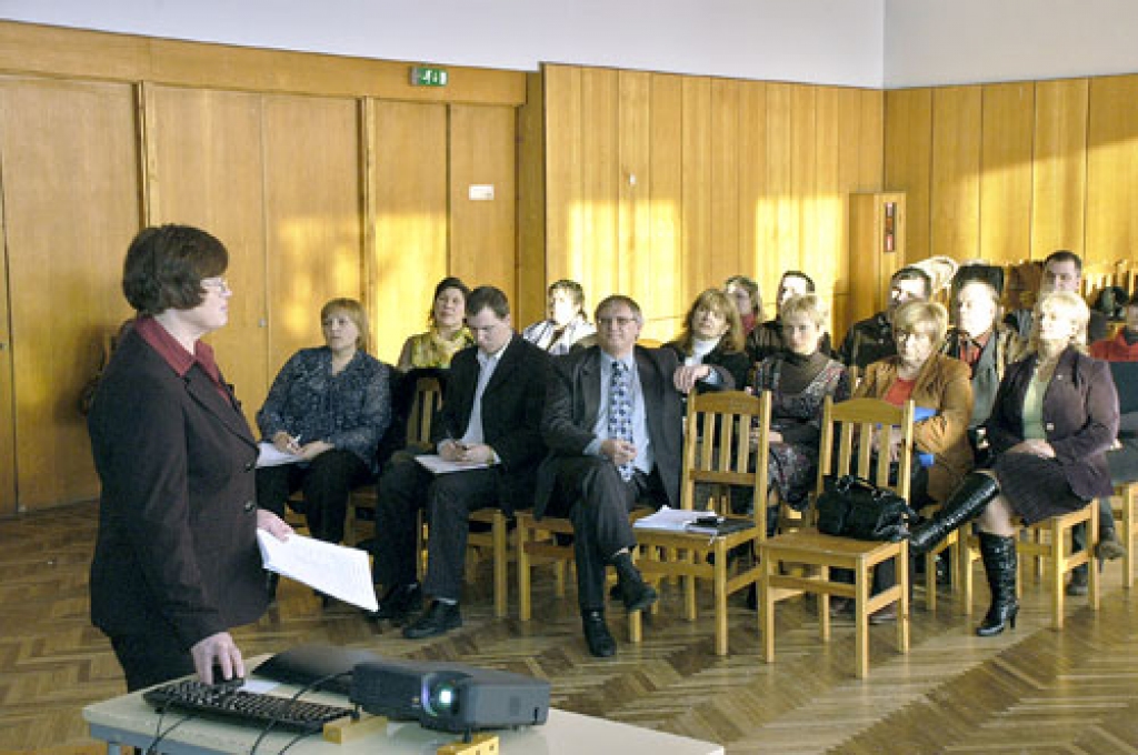 Iedzīvotājiem nav intereses par novada veidošanu