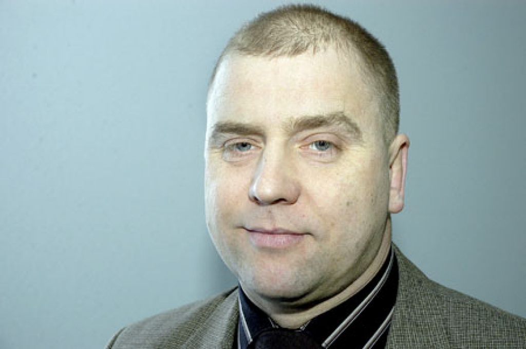 Ievēl jaunu draudzes padomi
