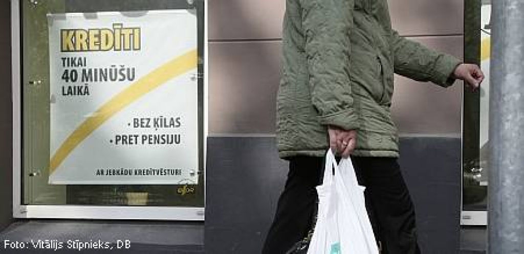 Trešdaļa iedzīvotāju izjūt kredītprocentu pieaugumu