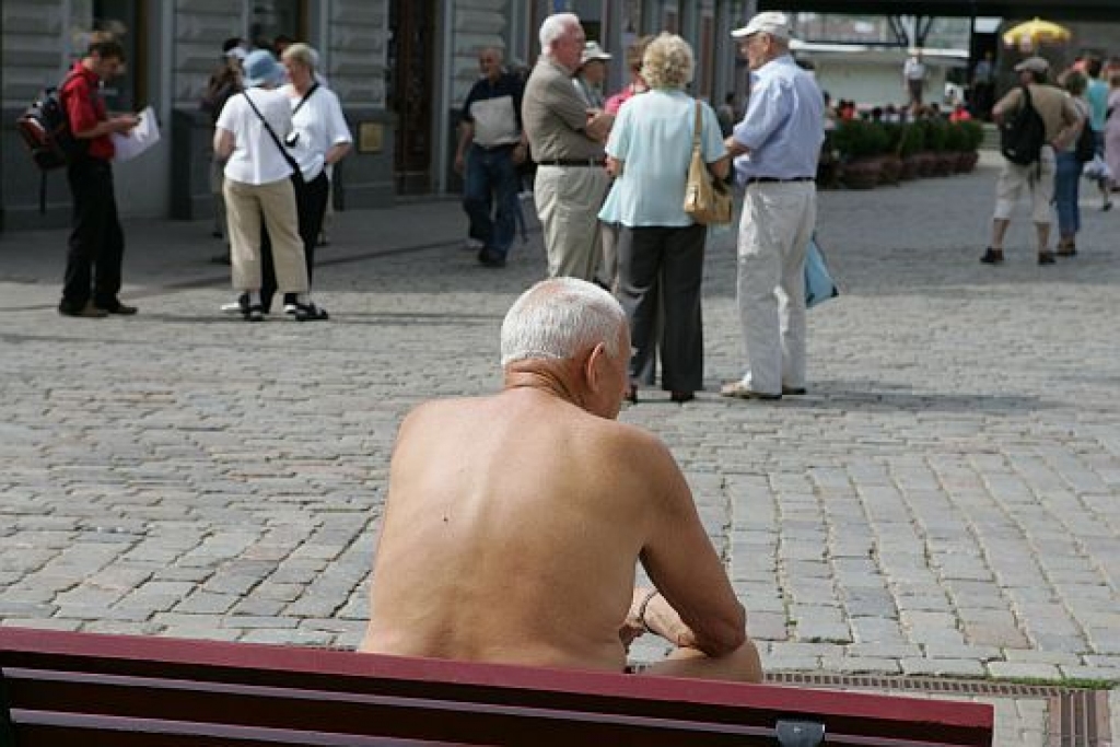 Svētdiena būs karsta, iespējami temperatūras rekordi