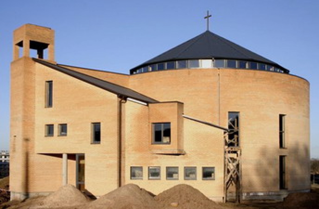 Atklās Kurzemes lielāko dievnamu