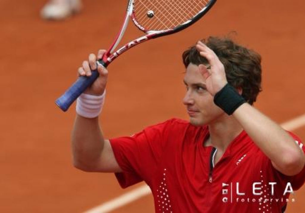 Gulbis iekļūst Francijas atklātajā tenisa čempionāta ceturtdaļfinālā