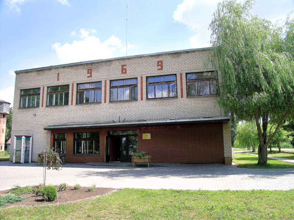Naudu veltīs lielākoties skolām