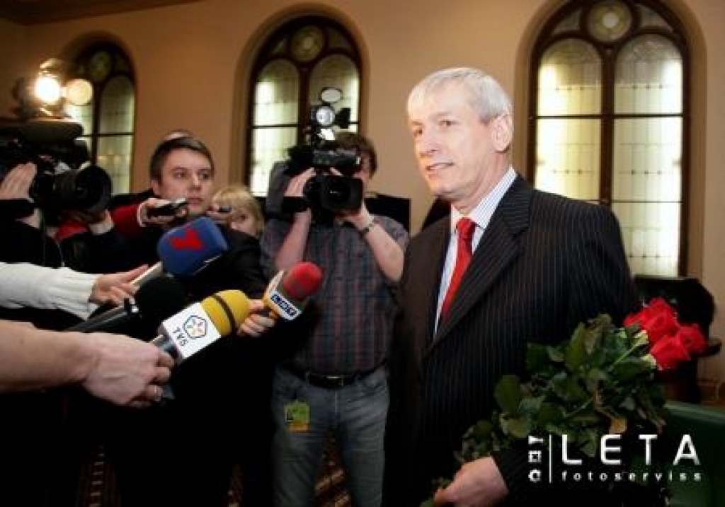 Saeima SAB direktora amatā uz pieciem gadiem ieceļ Kažociņu