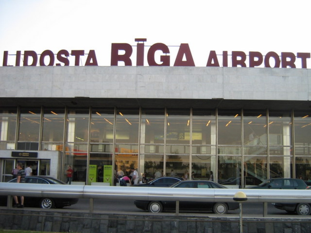 Atvērta Šengenas telpas robeža lidostā «Rīga»