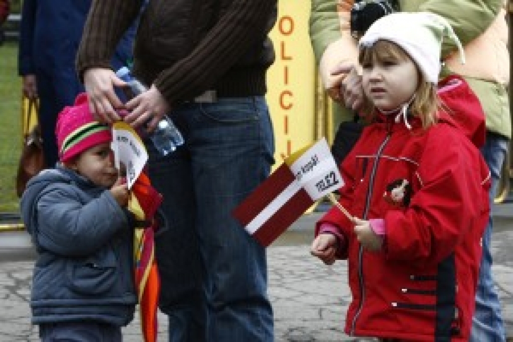 EM rosina pārcelt šī gada 2.maija darba dienu uz 10.maiju