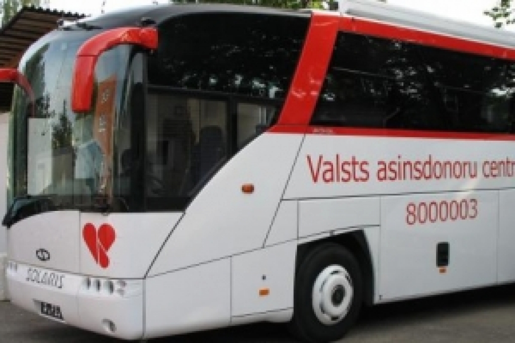 Donorus gaida Iecavā