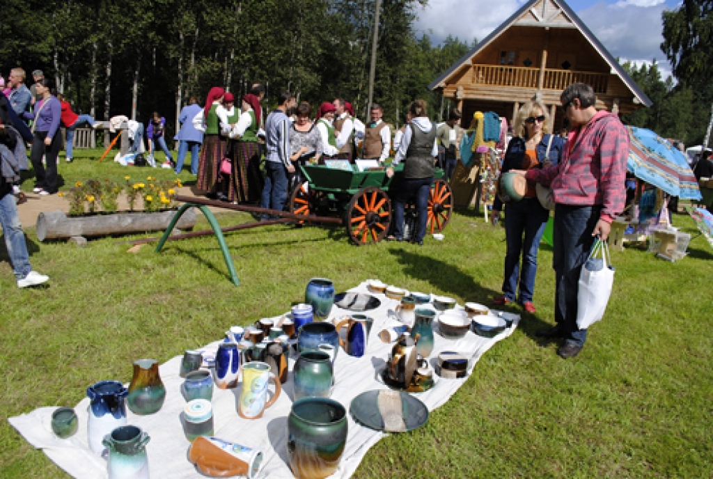 Aicina uz tradicionālajiem Pļaujas svētkiem Ausekļu dzirnavās