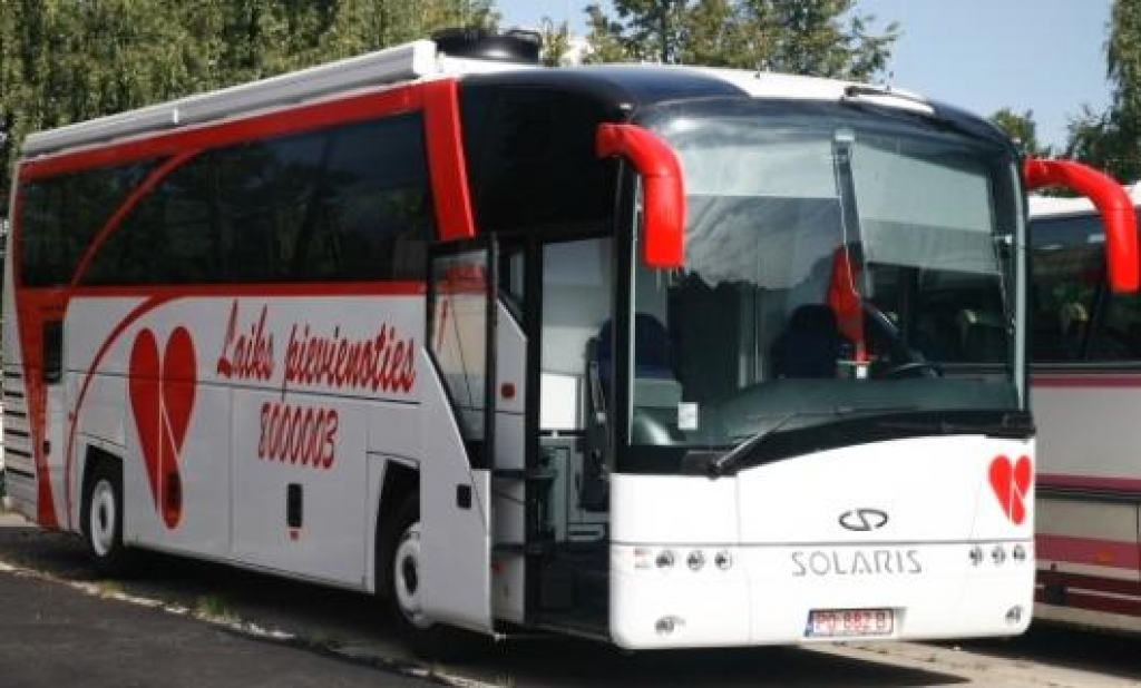 Donoru buss piestās Bauskā un Iecavā
