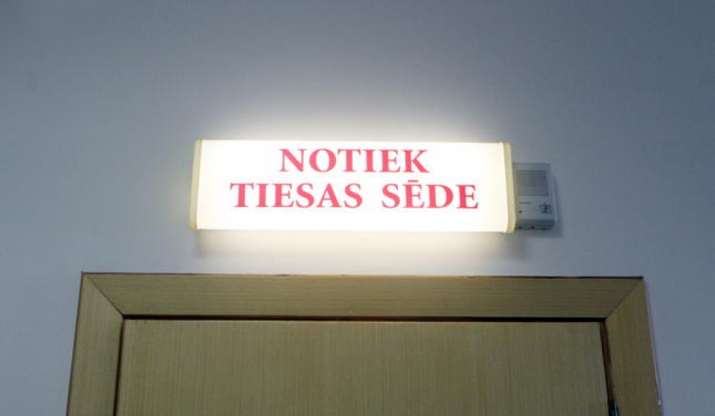 Tiesa pasludinās spriedumu lietā par zādzību no naftas vada