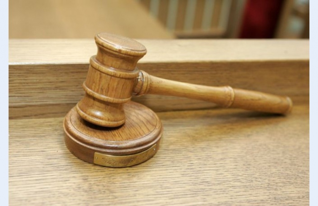 13.janvāra grautiņos iesaistīto baušķenieku lietu skatīs oktobrī