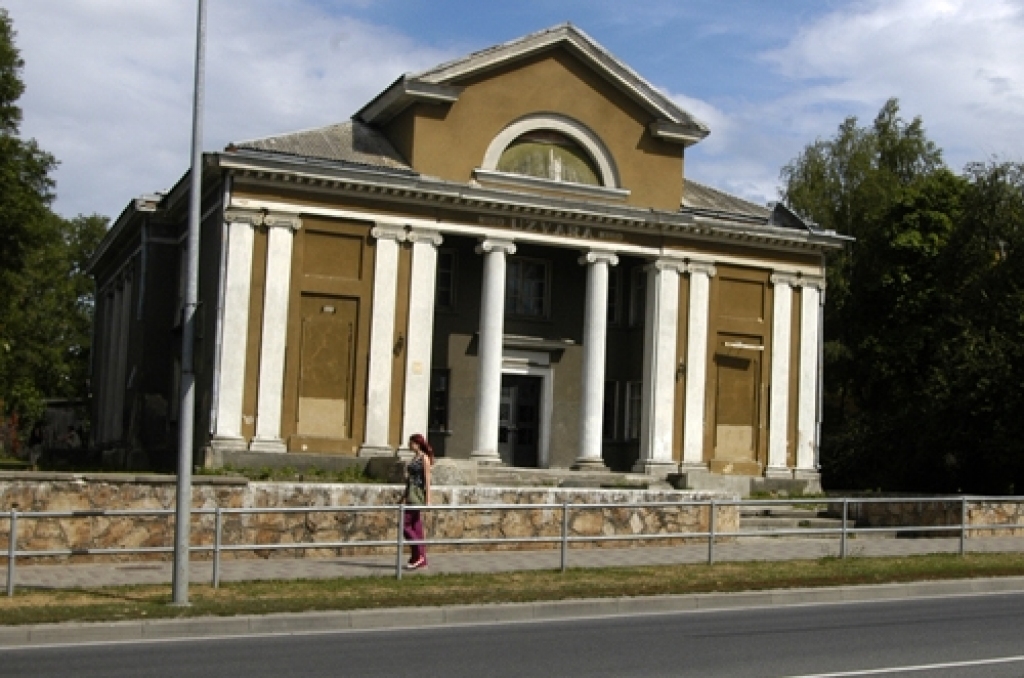 Jaunieši vēlas saimniekot bijušajā kinoteātrī