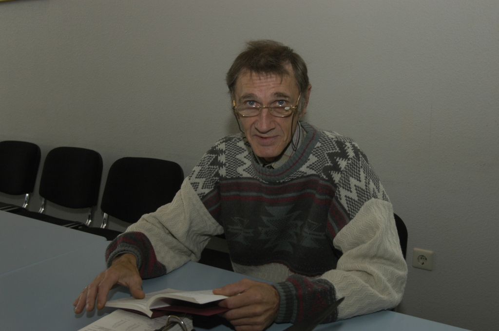 Baušķenieks Edvīns Hegenbarts dzimšanas dienā dāvā izrādi