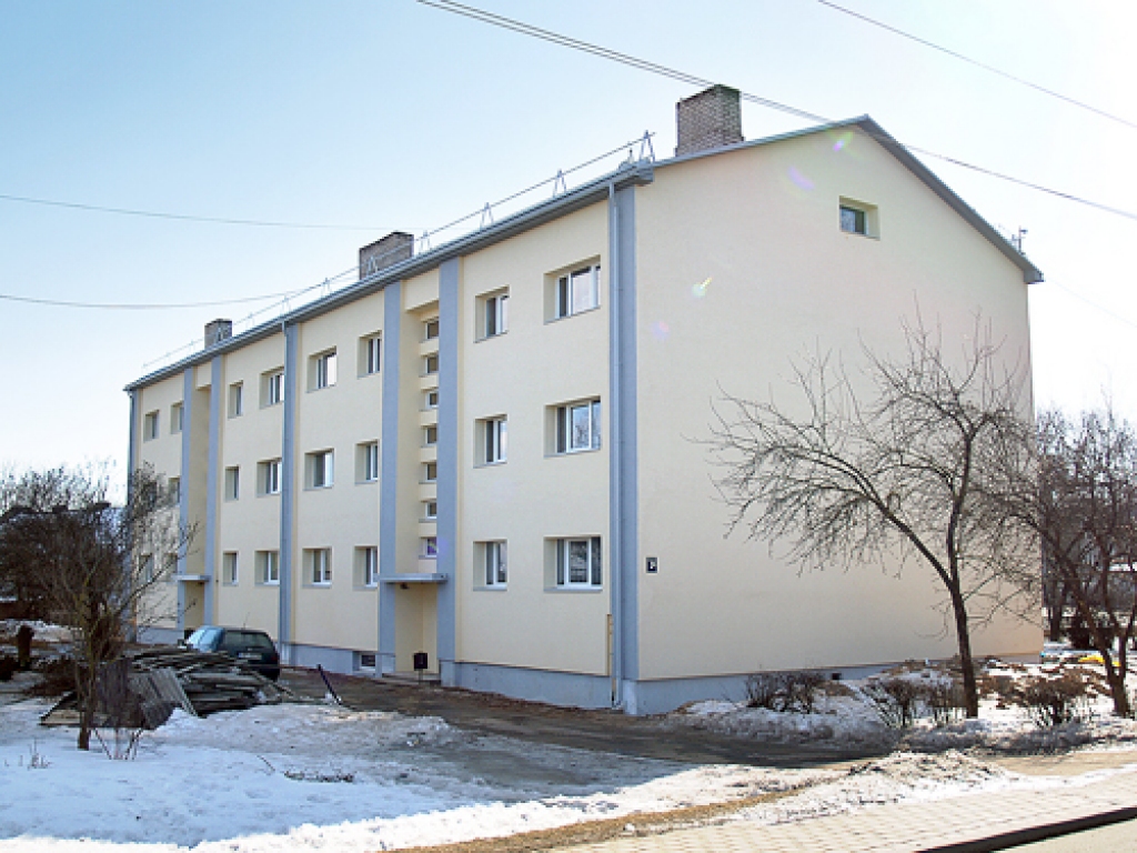 Iecavā pabeigs vēl divu māju renovāciju