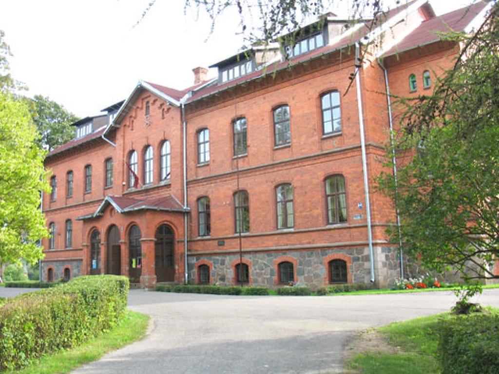 Skaistkalnes vidusskolu turpinās modernizēt