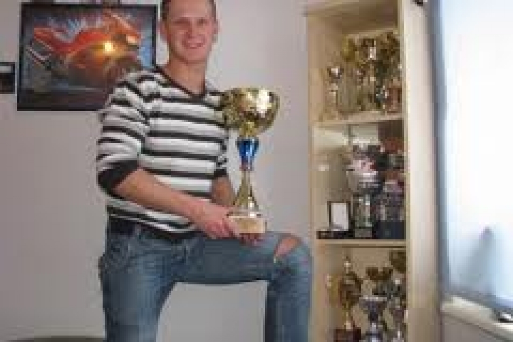 Elvijs Mucenieks atgriežas sacensībās