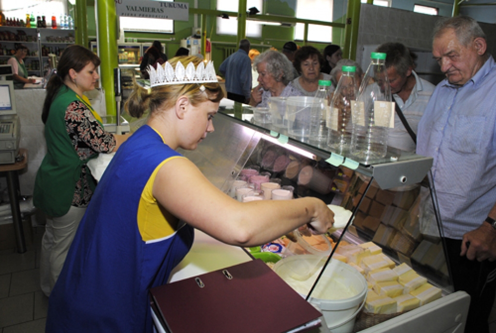 Bauskā tirgojas arī «Straupes» piensaimnieki