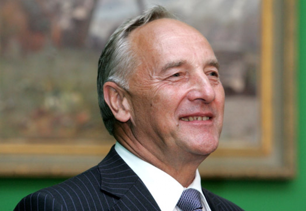 Valsts prezidents Andris Bērziņš Saeimā nodod svinīgo solījumu