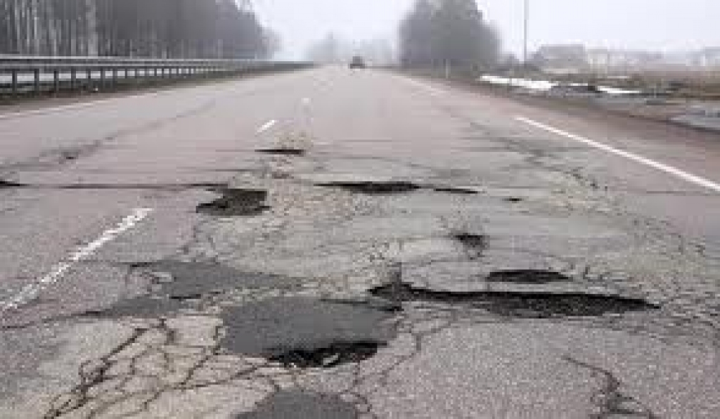 Lai autoceļi būtu teicamā stāvoklī, ik gadu jāatjauno 920 kilometri