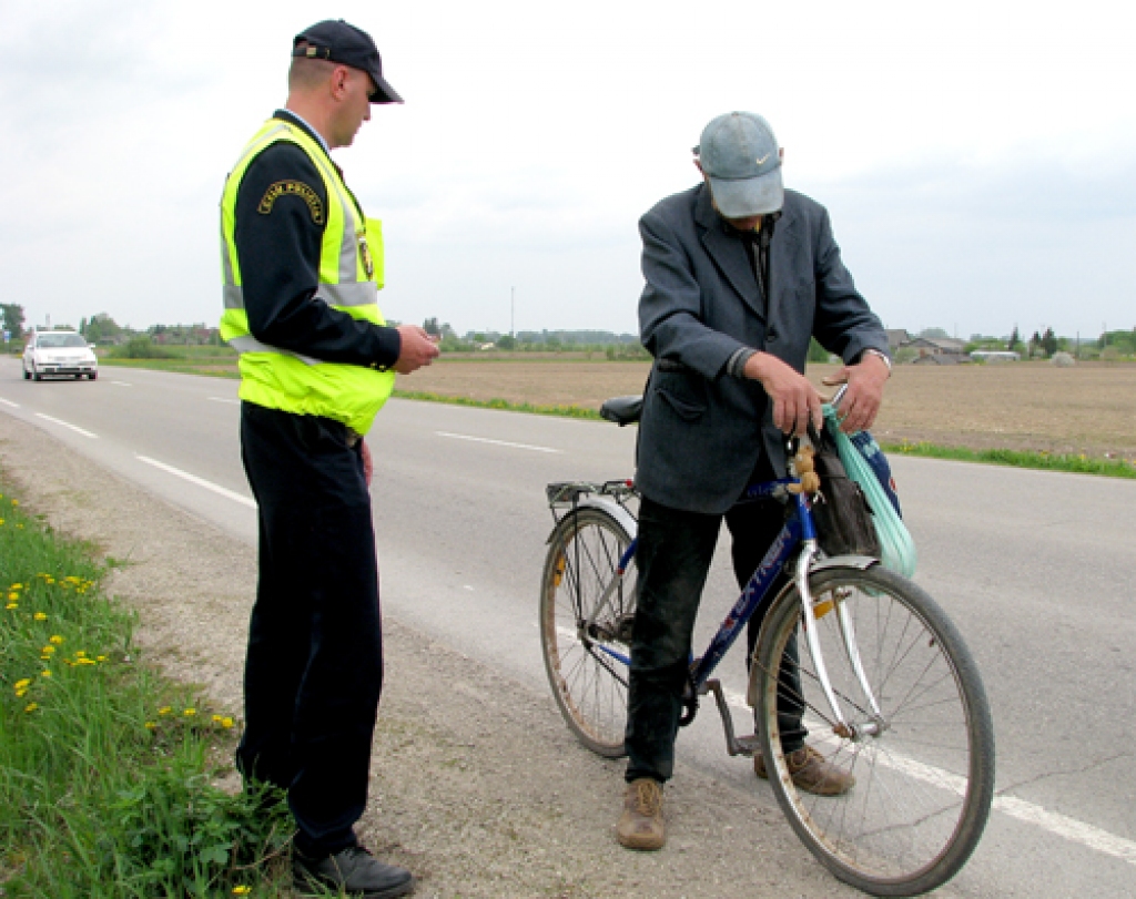 Velosipēdistus nebiedē bargi sodi