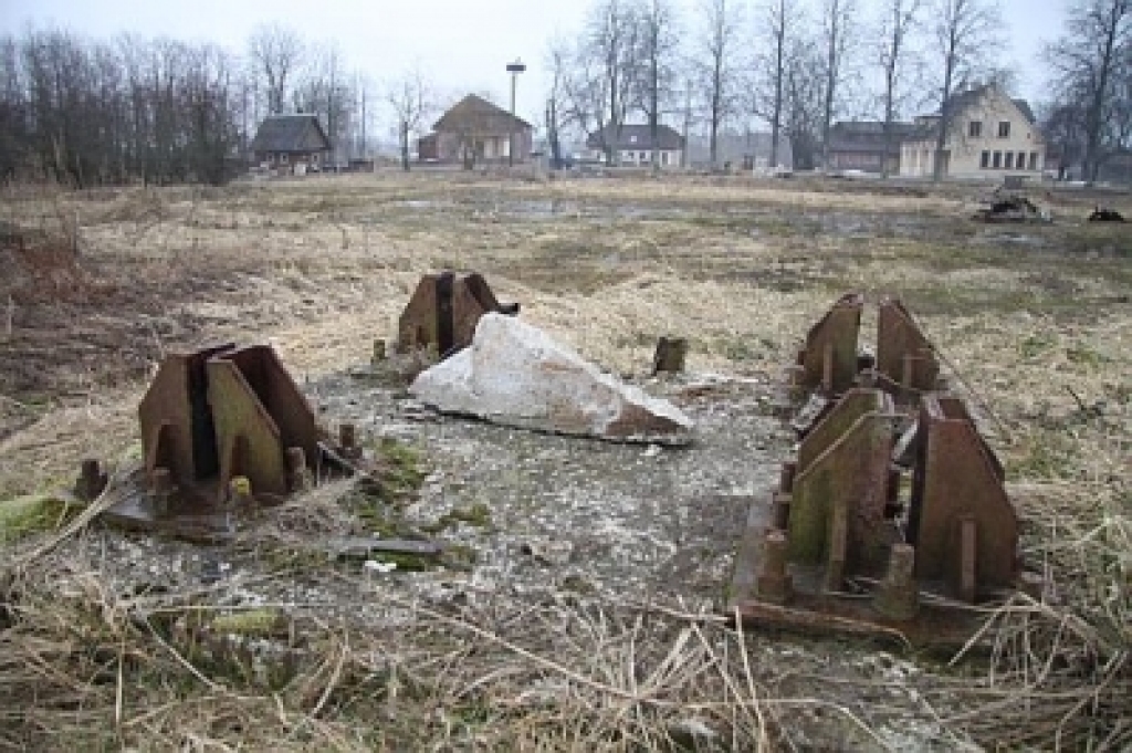 Metāla zagļi Jelgavas novadā nozog ugunsnovērošanas torni