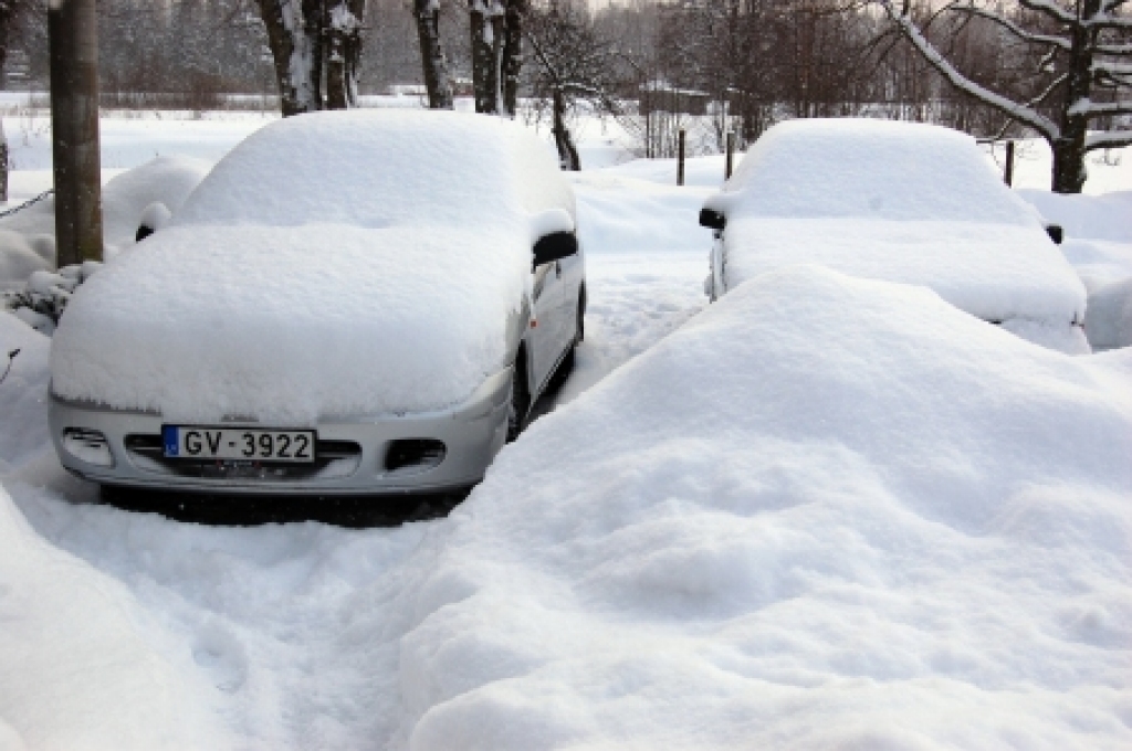 Bargais sals daudziem autovadītājiem sagādā problēmas ar auto iedarbināšanu