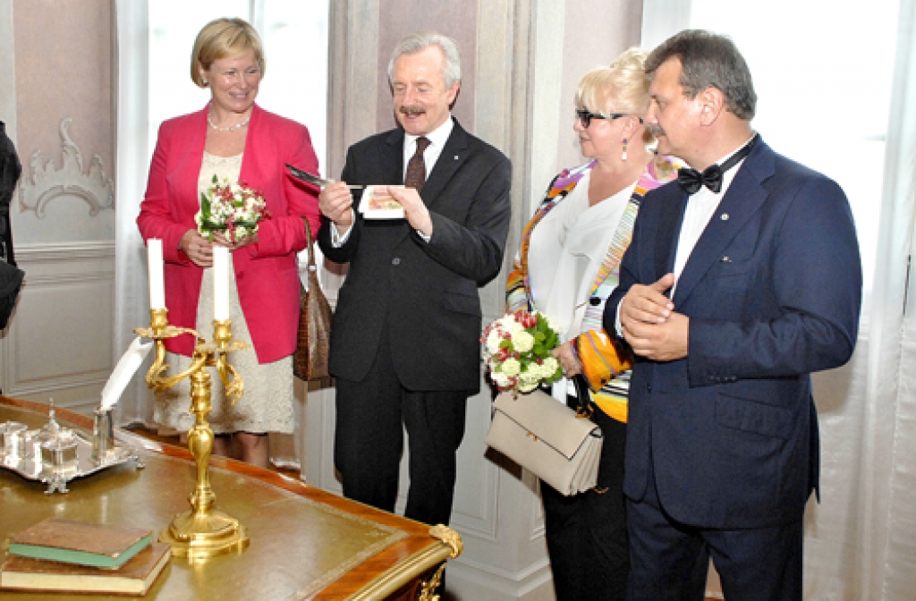 Atjaunošana tuvojas finālam