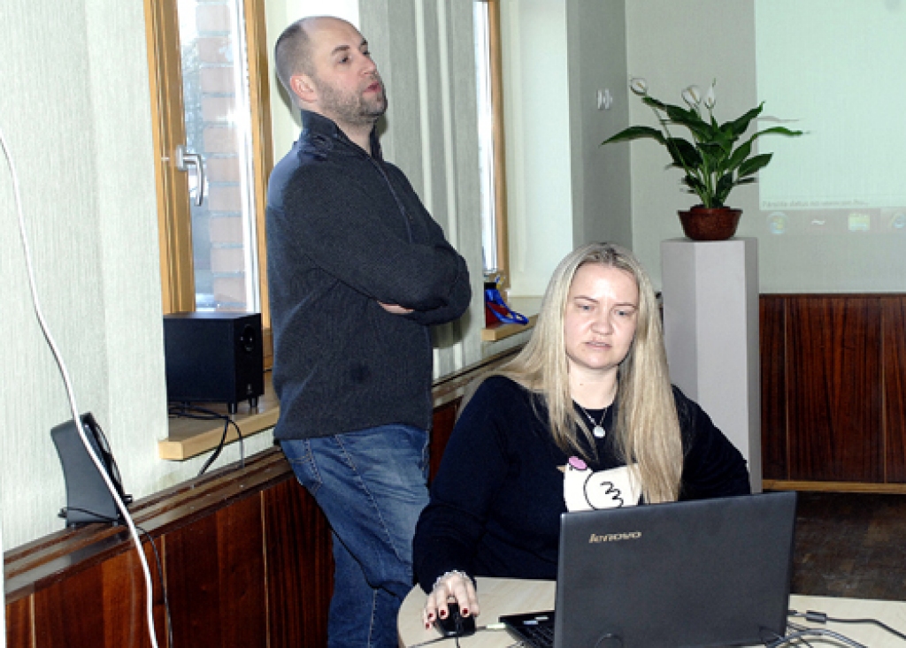 Aicina studēt grafisko dizainu