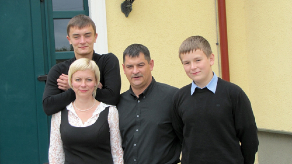 Dēlus audzināt par kārtīgiem vīriem