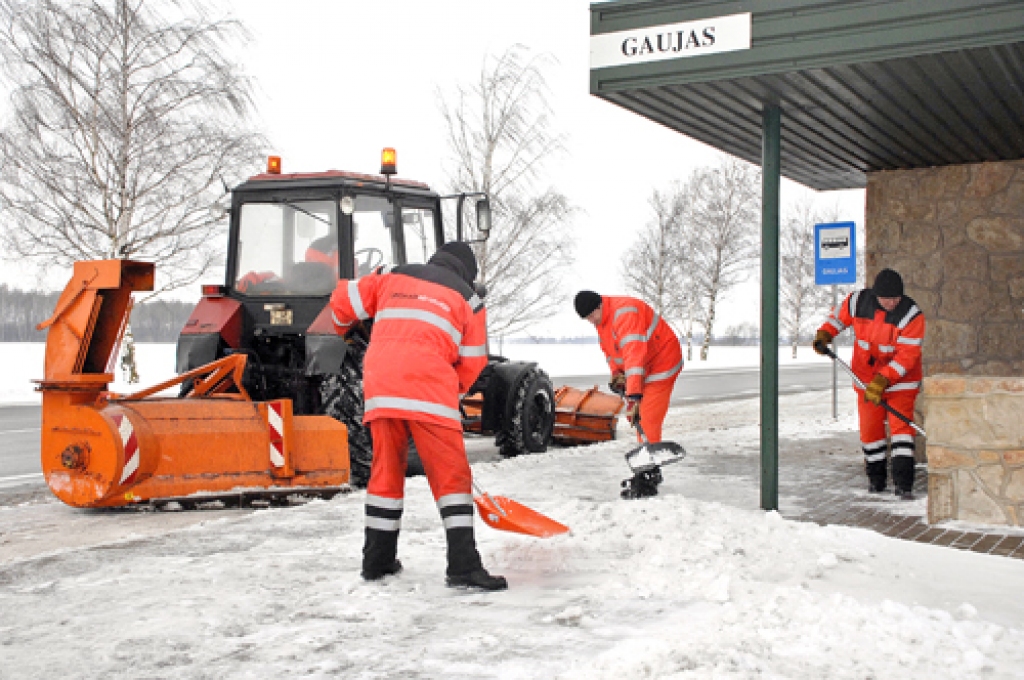 Jaunais automobilis «ugunskristības» izturējis