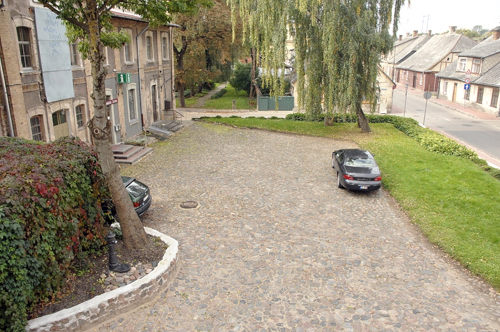 Ielas un mūža garumā