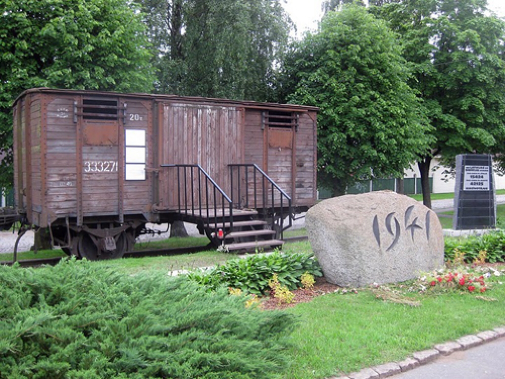 Jūnija sarkanā rītausma