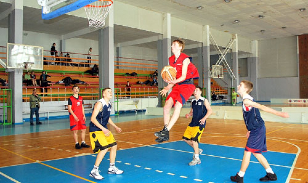 Vecumnieku basketbolistiem dubulti panākumi